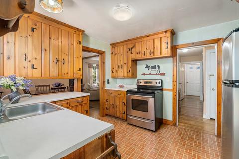 1 Beverly Ave, Marblehead, MA 01945 photo 10