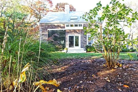 50 Jackson Dr, Barnstable, MA 02635 photo 2