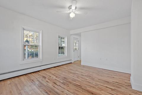 53 Hampstead Pl, Athol, MA 01331 photo 11