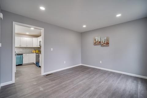 45 Cloran, Springfield, MA 01109 photo 9
