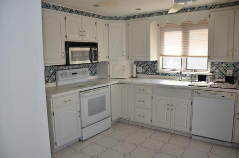 50 Bettinson Ave, Everett, MA 02149 photo 5