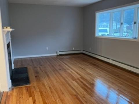 140 Hermitage Dr, Springfield, MA 01129 photo 3