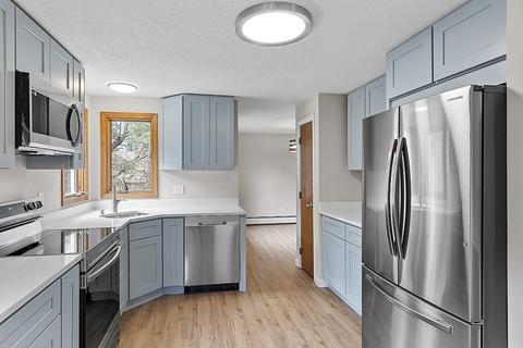 9 Juniper Rd, Ashburnham, MA 01430 photo 3