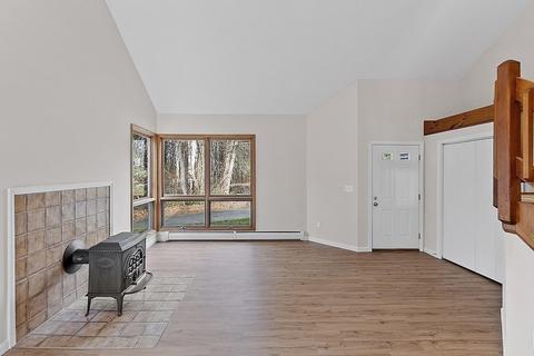 9 Juniper Rd, Ashburnham, MA 01430 photo 16
