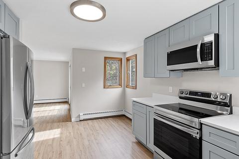 9 Juniper Rd, Ashburnham, MA 01430 photo 4