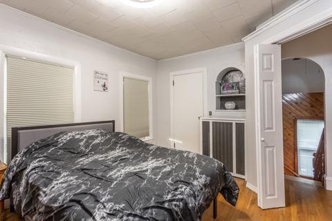 202 Barlow St, Fall River, MA 02723 photo 14