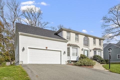 5 Chapman Knl, Canton, MA 02021 photo 2