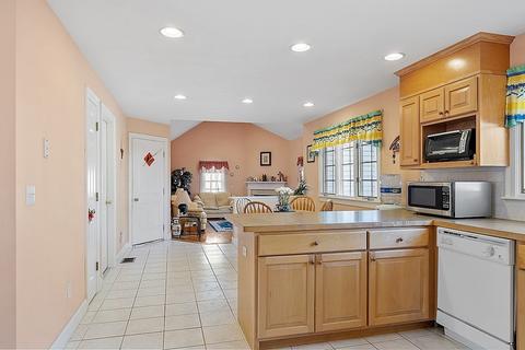 5 Chapman Knl, Canton, MA 02021 photo 7