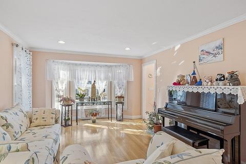 5 Chapman Knl, Canton, MA 02021 photo 14