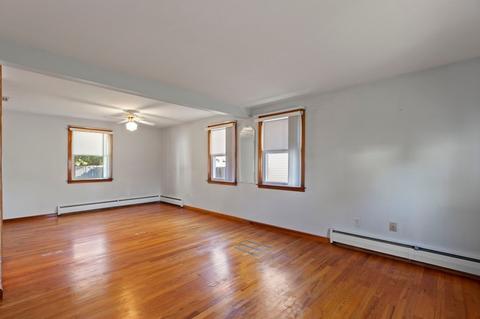 71 Acrebrook Dr, Chicopee, MA 01020 photo 10