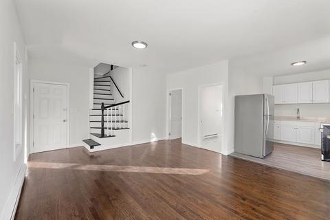 128 Tremont St, Fall River, MA 02720 photo 10