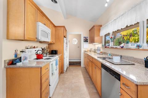 2 Richards Rd, Beverly, MA 01915 photo 12
