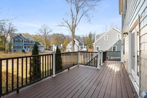 2 Temple St, Natick, MA 01760 photo 3