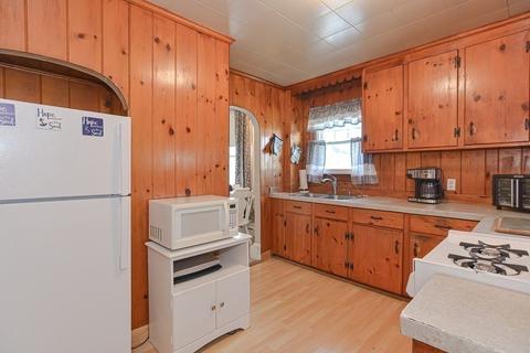 672 Cambridge St, Fall River, MA 02721 photo 26