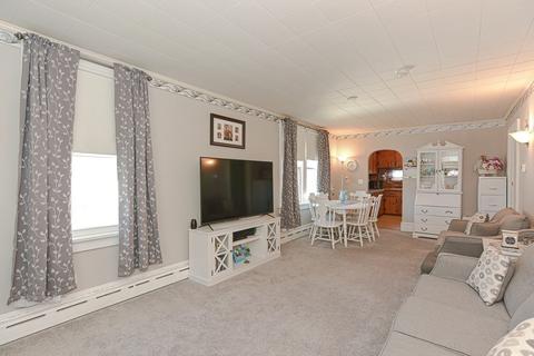 672 Cambridge St, Fall River, MA 02721 photo 8