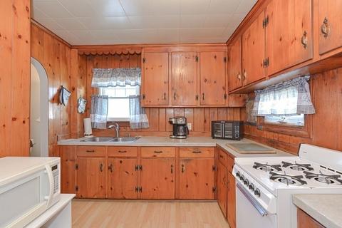 672 Cambridge St, Fall River, MA 02721 photo 29