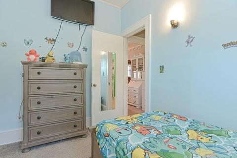 672 Cambridge St, Fall River, MA 02721 photo 16