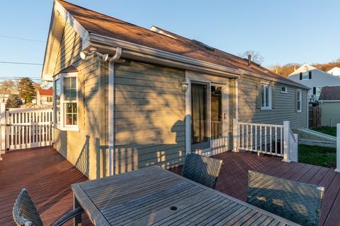 35 Dewey St, Fall River, MA 02720 photo 6
