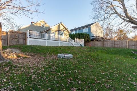 35 Dewey St, Fall River, MA 02720 photo 9