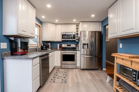 54 Creston Ave, Dedham, MA 02026 photo 6