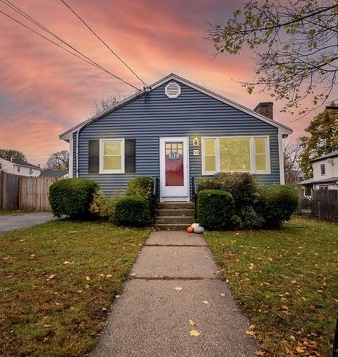 54 Creston Ave, Dedham, MA 02026 photo 1