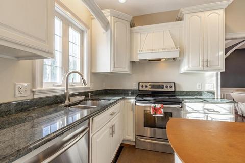 3 Hazel St, Worcester, MA 01604 photo 14