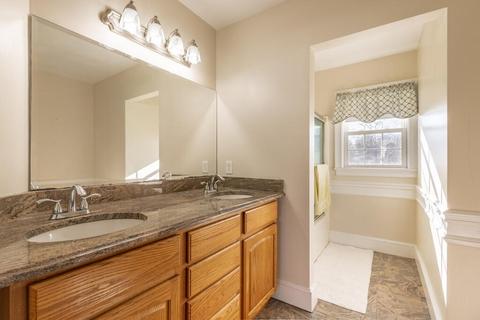 3 Hazel St, Worcester, MA 01604 photo 24