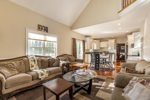 3 Hazel St, Worcester, MA 01604 photo 18