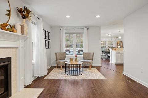 27 Bittersweet Blvd, Worcester, MA 01607 photo 8