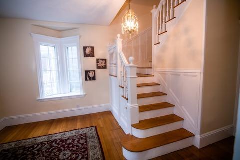 24 Fairlawn St, Everett, MA 02149 photo 5