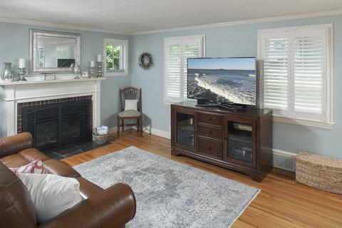 15 Governor Andrew Rd, Hingham, MA 02043 photo 3