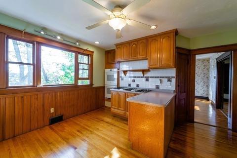 49 Dana Ave, Worcester, MA 01604 photo 5