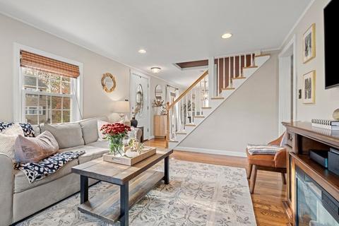 34 Glidden St, Beverly, MA 01915 photo 9
