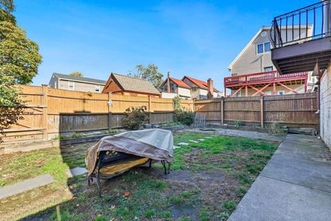 21 Autumn St, Everett, MA 02149 photo 22