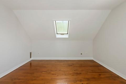 21 Autumn St, Everett, MA 02149 photo 19