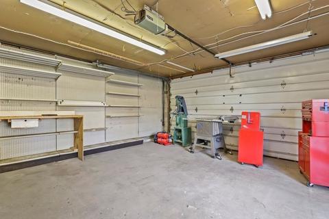 21 Autumn St, Everett, MA 02149 photo 21