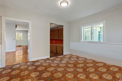 21 Autumn St, Everett, MA 02149 photo 7