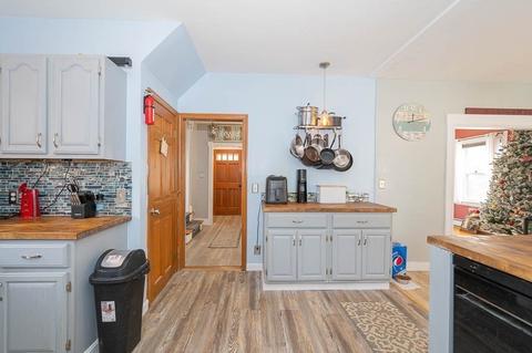 41 Klebart Ave, Webster, MA 01570 photo 6