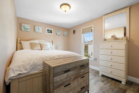 25 Warfield Ave, Hull, MA 02045 photo 10