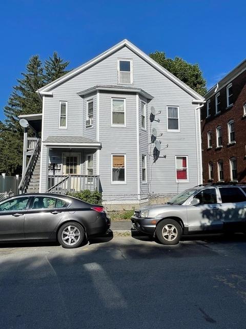 8 Meade St, Worcester, MA 01610 photo 4