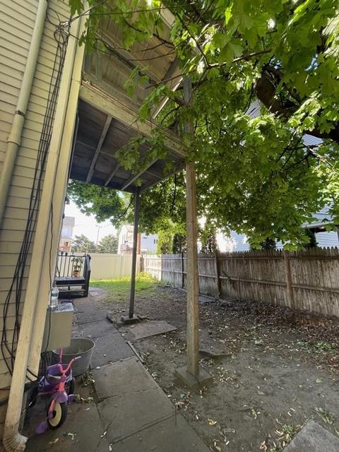 8 Meade St, Worcester, MA 01610 photo 8