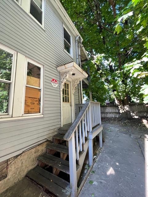 8 Meade St, Worcester, MA 01610 photo 6