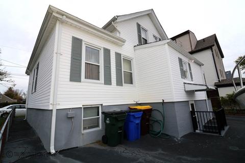 291 Tower St, Fall River, MA 02724 photo 4