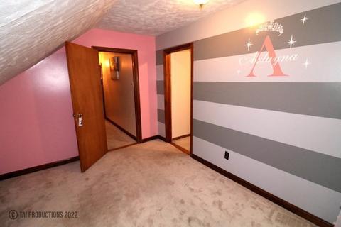 291 Tower St, Fall River, MA 02724 photo 37