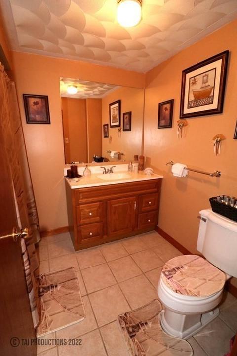 291 Tower St, Fall River, MA 02724 photo 25