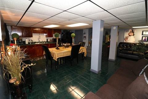 291 Tower St, Fall River, MA 02724 photo 13
