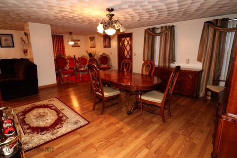 291 Tower St, Fall River, MA 02724 photo 19