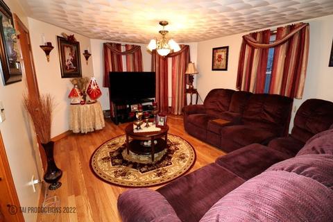 291 Tower St, Fall River, MA 02724 photo 22