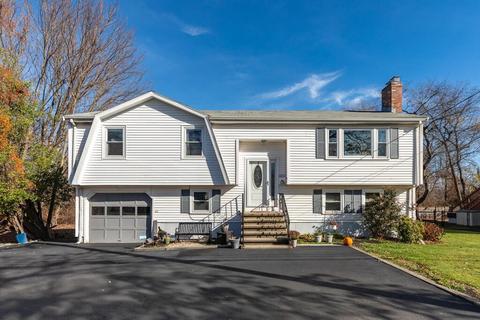 328 Ash St, Reading, MA 01867 photo 1