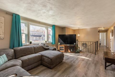 328 Ash St, Reading, MA 01867 photo 5
